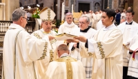 L'omelia di De Donatis per l'Ordinazione episcopale di P. Davide